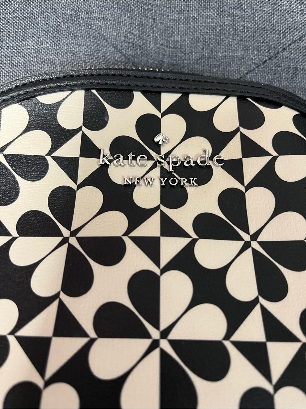 kate spade Black & Cream Geometric Floral Dome Crossbody - Picture 2 of 10